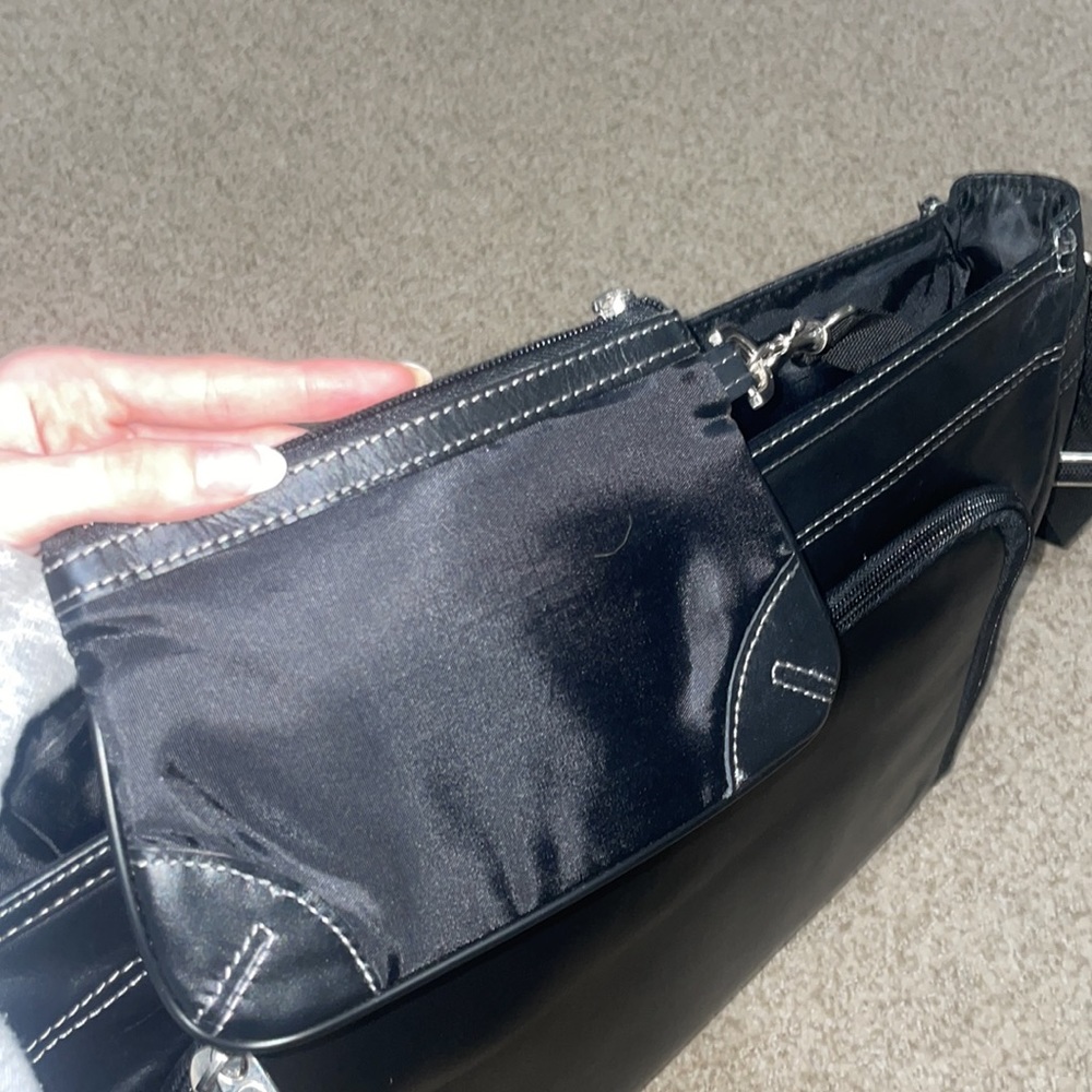 KENNETH COLE LAPTOP BAG - Picture 6 of 8